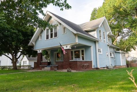 104 N 2nd Street Chalmers IN 47929
