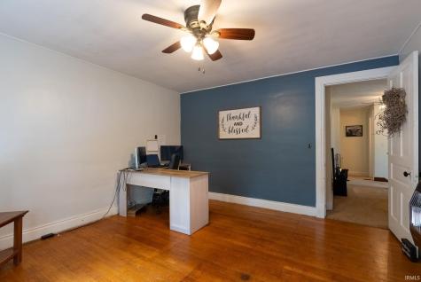 104 N 2nd Street Chalmers IN 47929