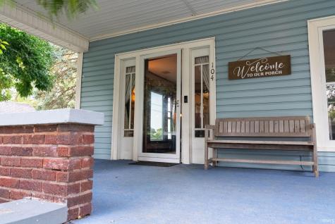 104 N 2nd Street Chalmers IN 47929
