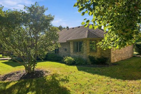 5600 W Sun Point Drive Muncie IN 47304