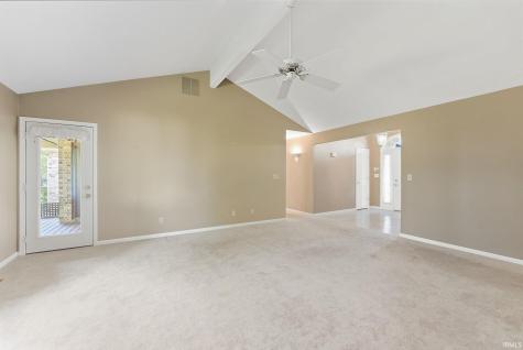 5600 W Sun Point Drive Muncie IN 47304