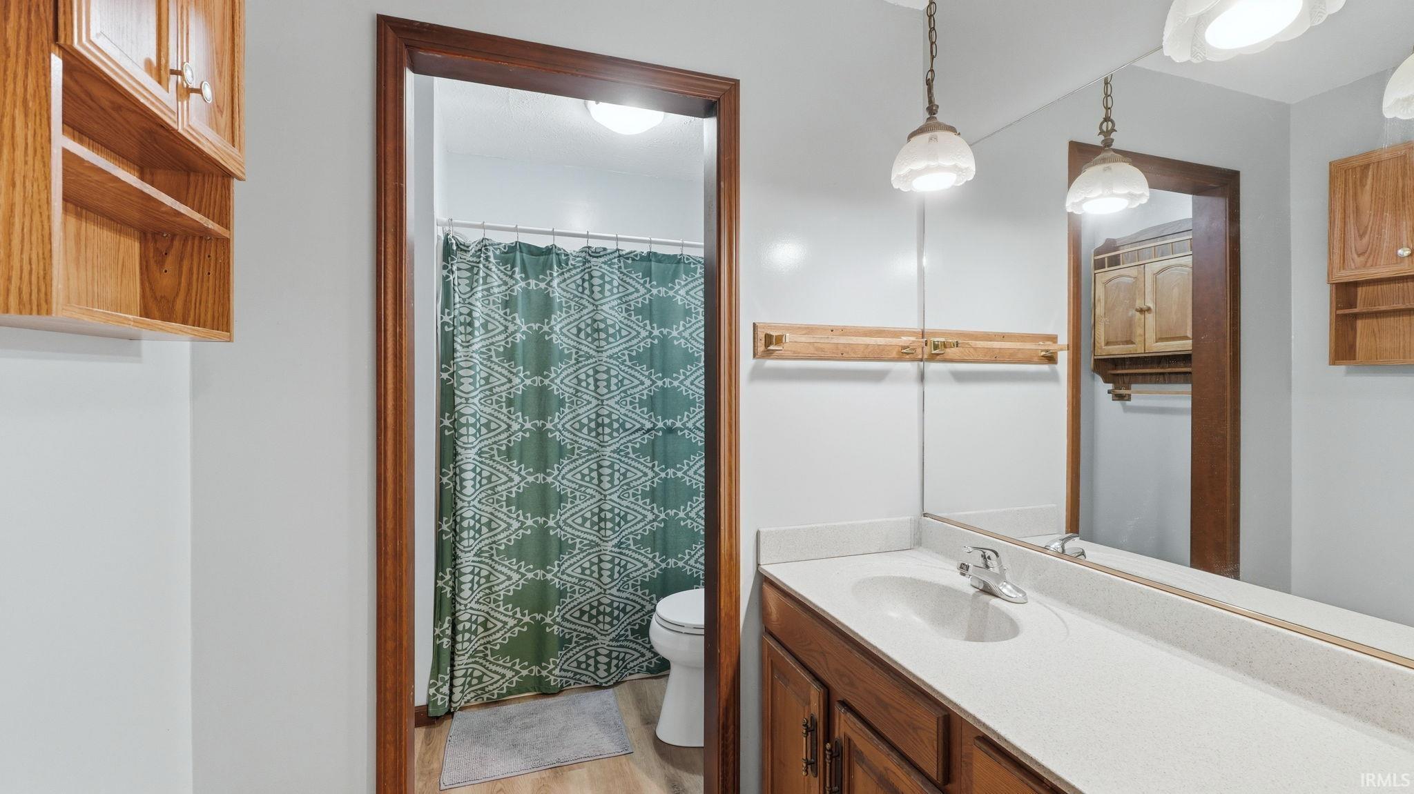 1896 S Lynnwood Drive Warsaw IN 46580