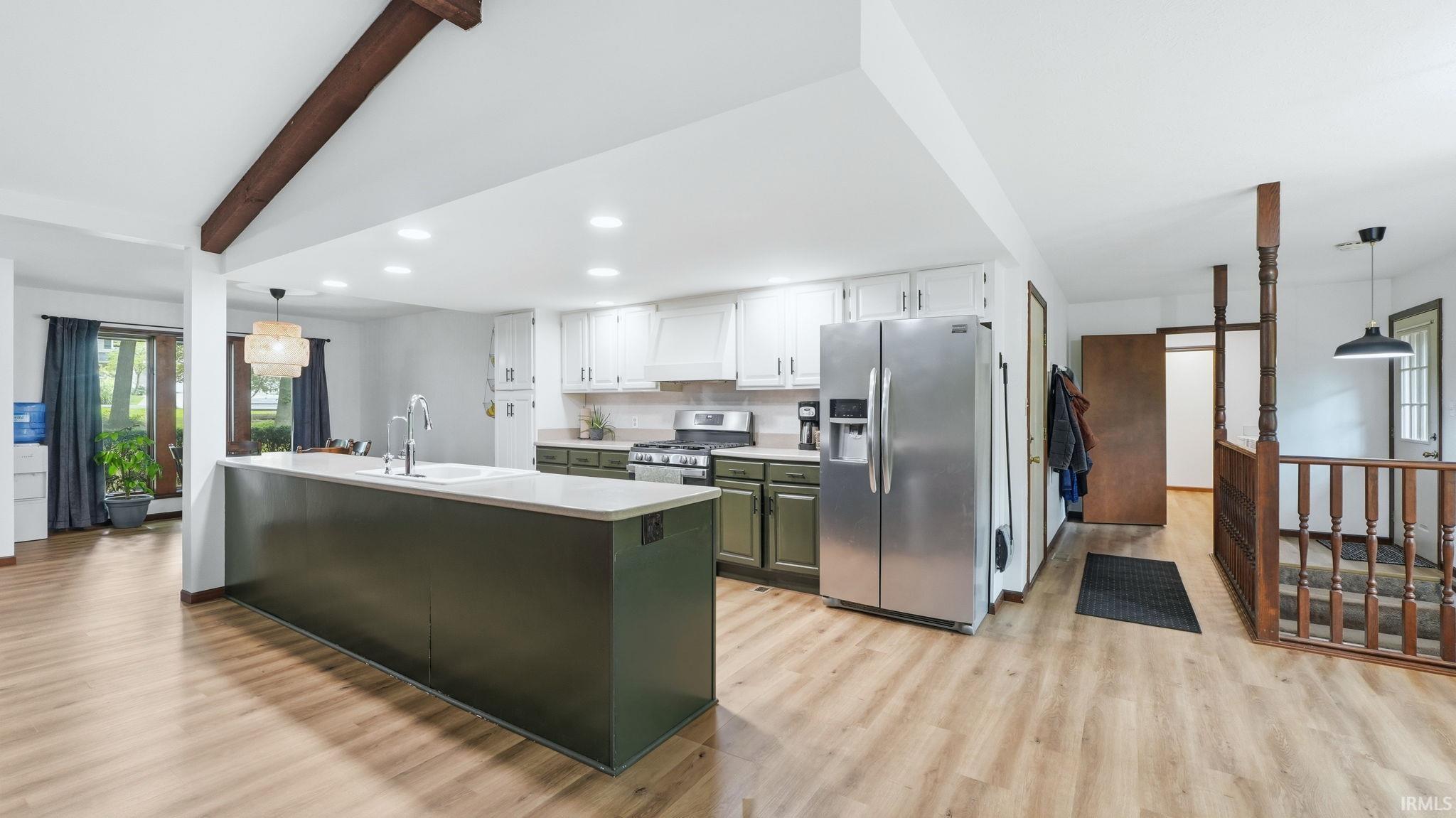 1896 S Lynnwood Drive Warsaw IN 46580