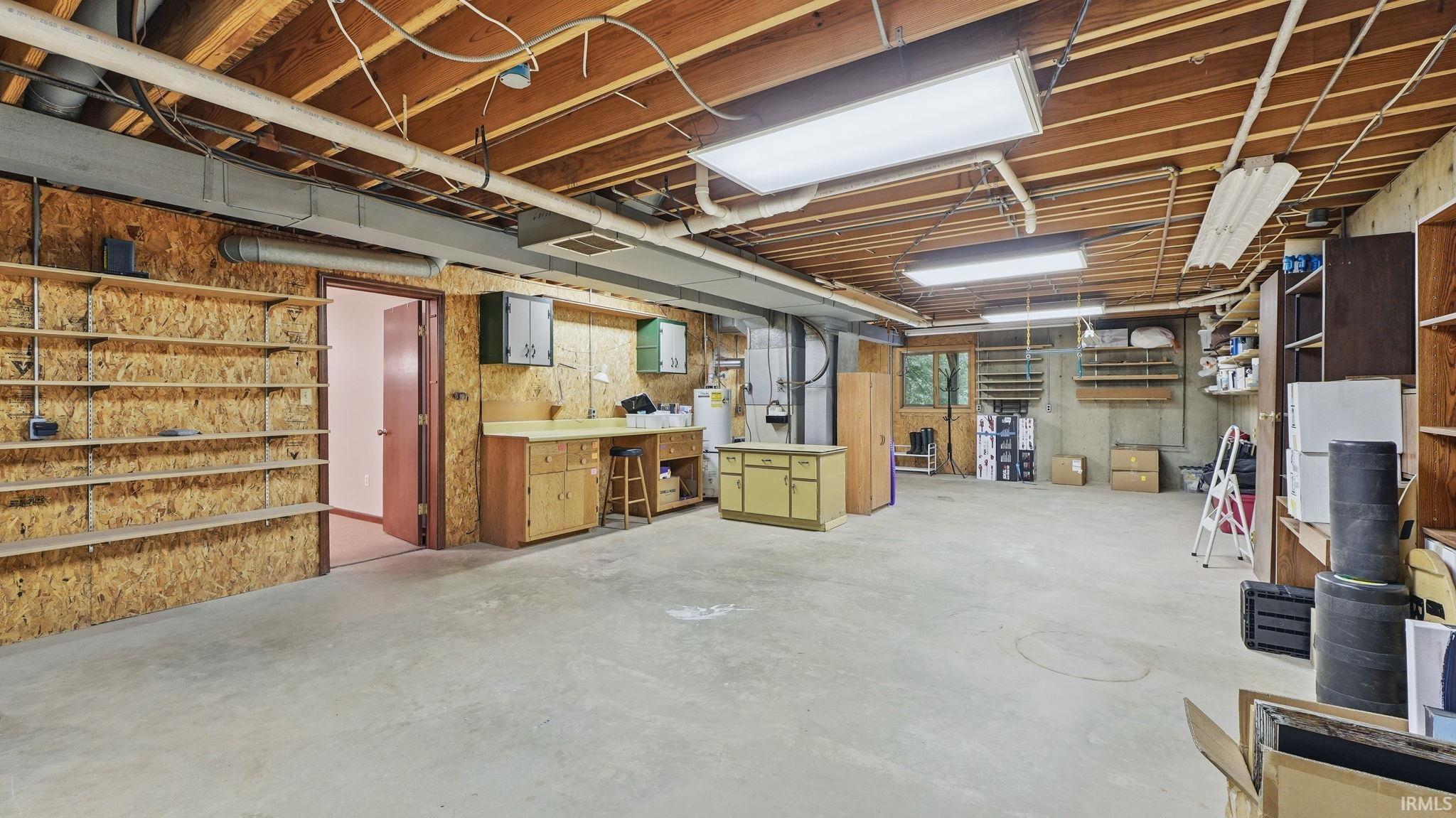 1896 S Lynnwood Drive Warsaw IN 46580