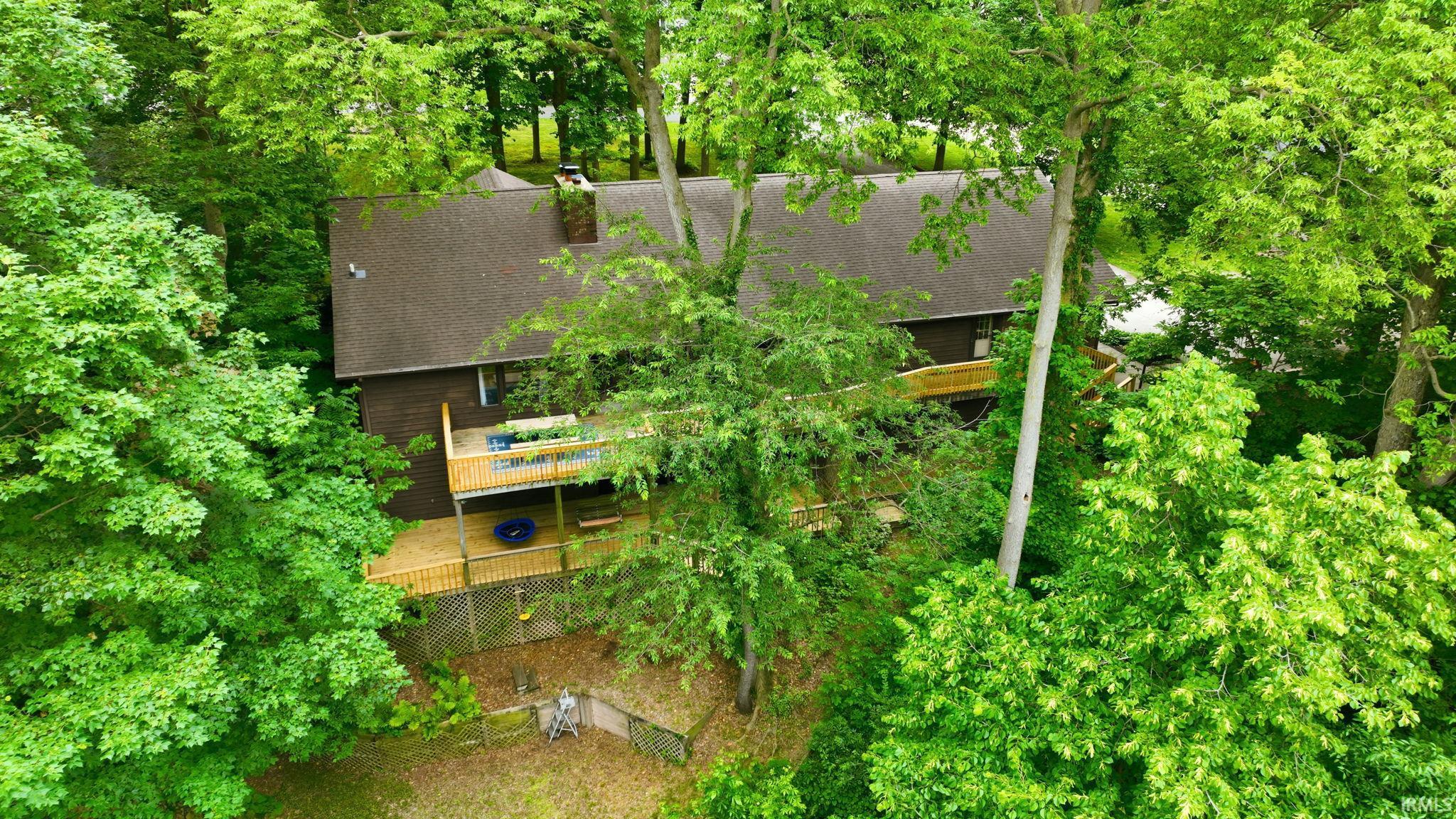 1896 S Lynnwood Drive Warsaw IN 46580