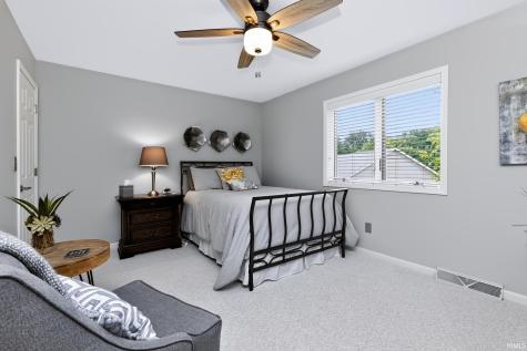 1401 Elmherst Court Goshen IN 46526