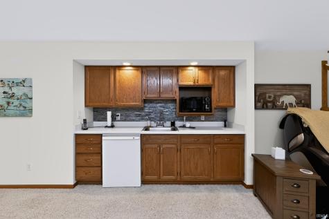1401 Elmherst Court Goshen IN 46526