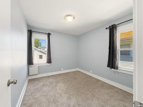 2513 Parnell Avenue Fort Wayne IN 46805