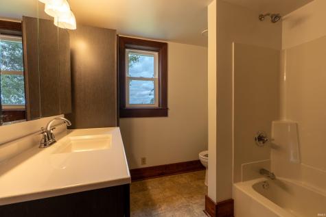 7177 W 100 N Rochester IN 46975
