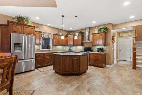 14911 Pirate Cove Fort Wayne IN 46814