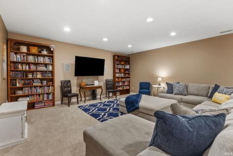 14911 Pirate Cove Fort Wayne IN 46814