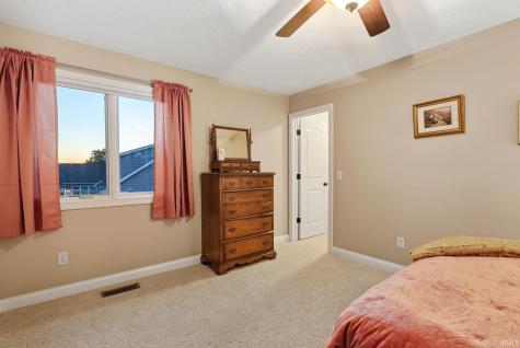14911 Pirate Cove Fort Wayne IN 46814