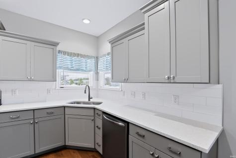 1066 Chesapeake Pointe Drive Lafayette IN 47909