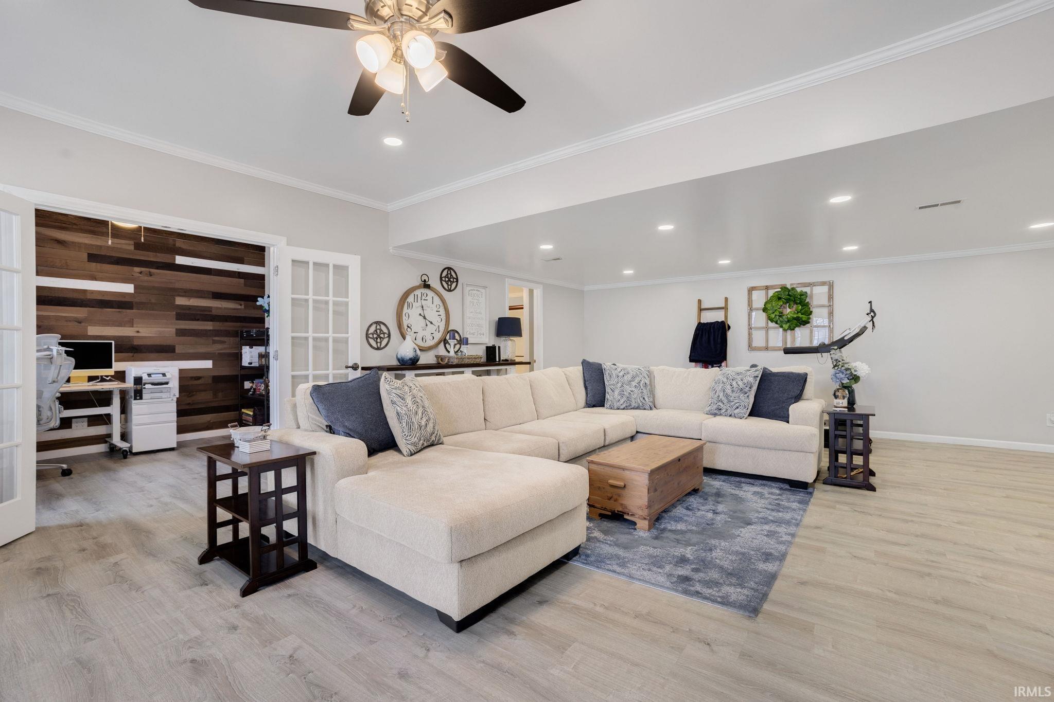 7395 E Hudson Pointe Lane New Carlisle IN 46552