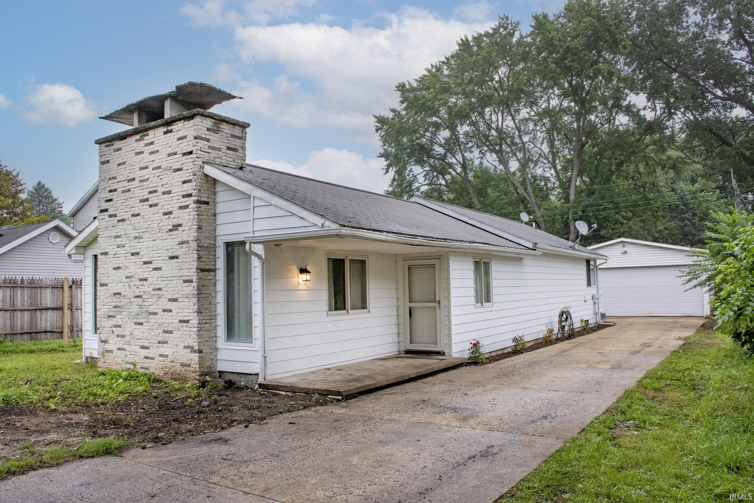 55452 Mayflower South Bend IN 46628