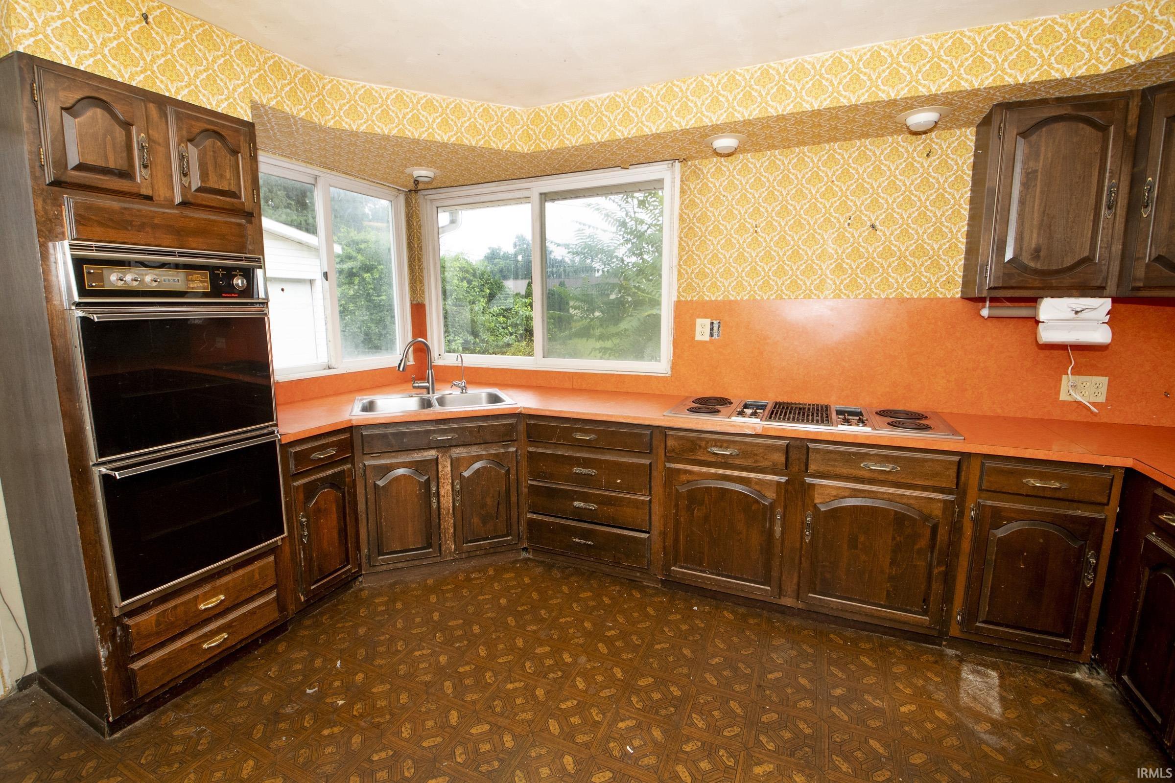 55452 Mayflower South Bend IN 46628