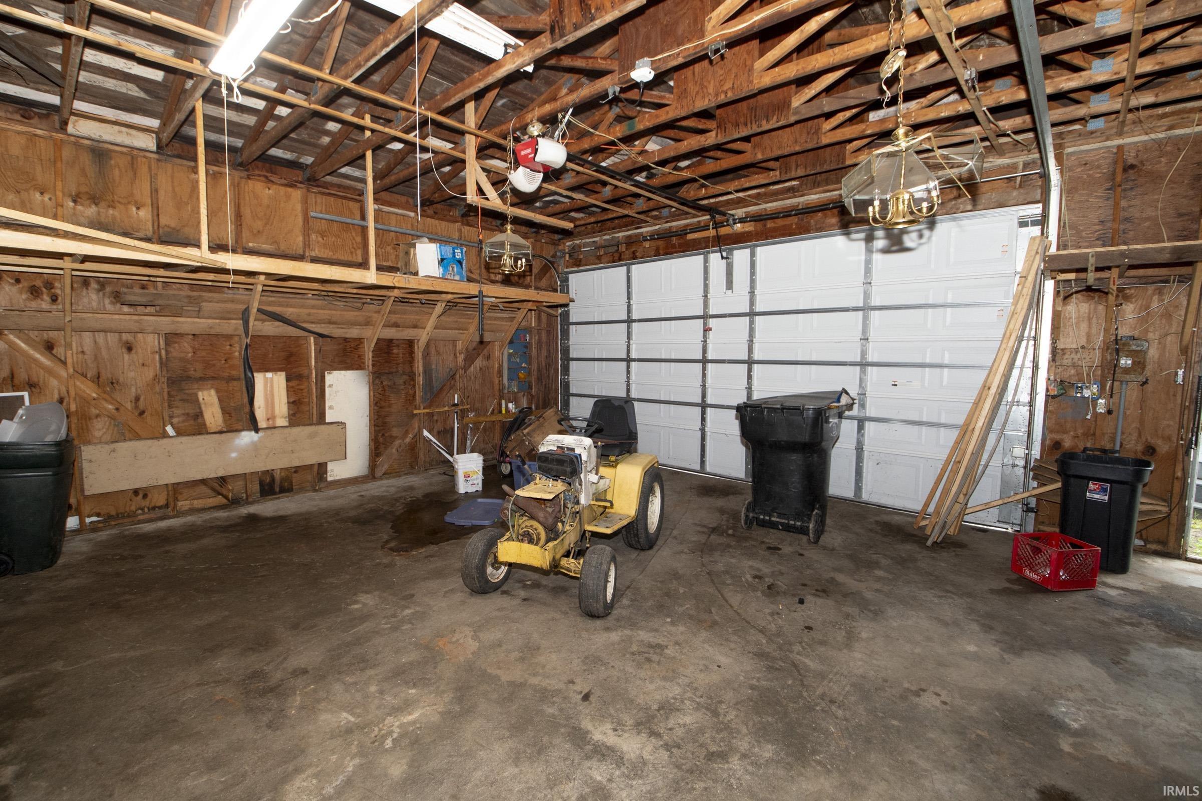 55452 Mayflower South Bend IN 46628