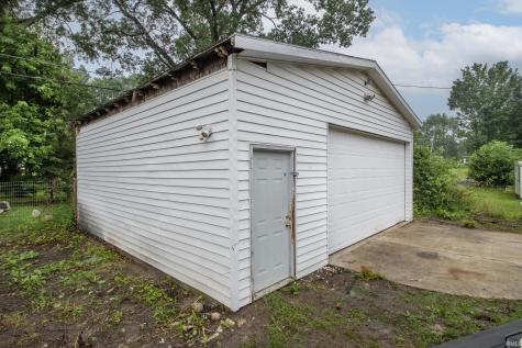 55452 Mayflower South Bend IN 46628