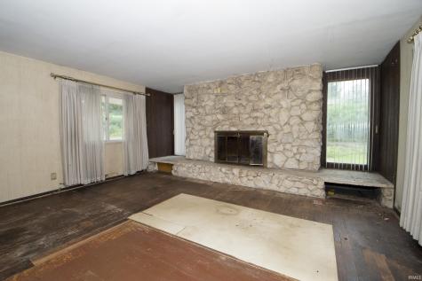 55452 Mayflower South Bend IN 46628