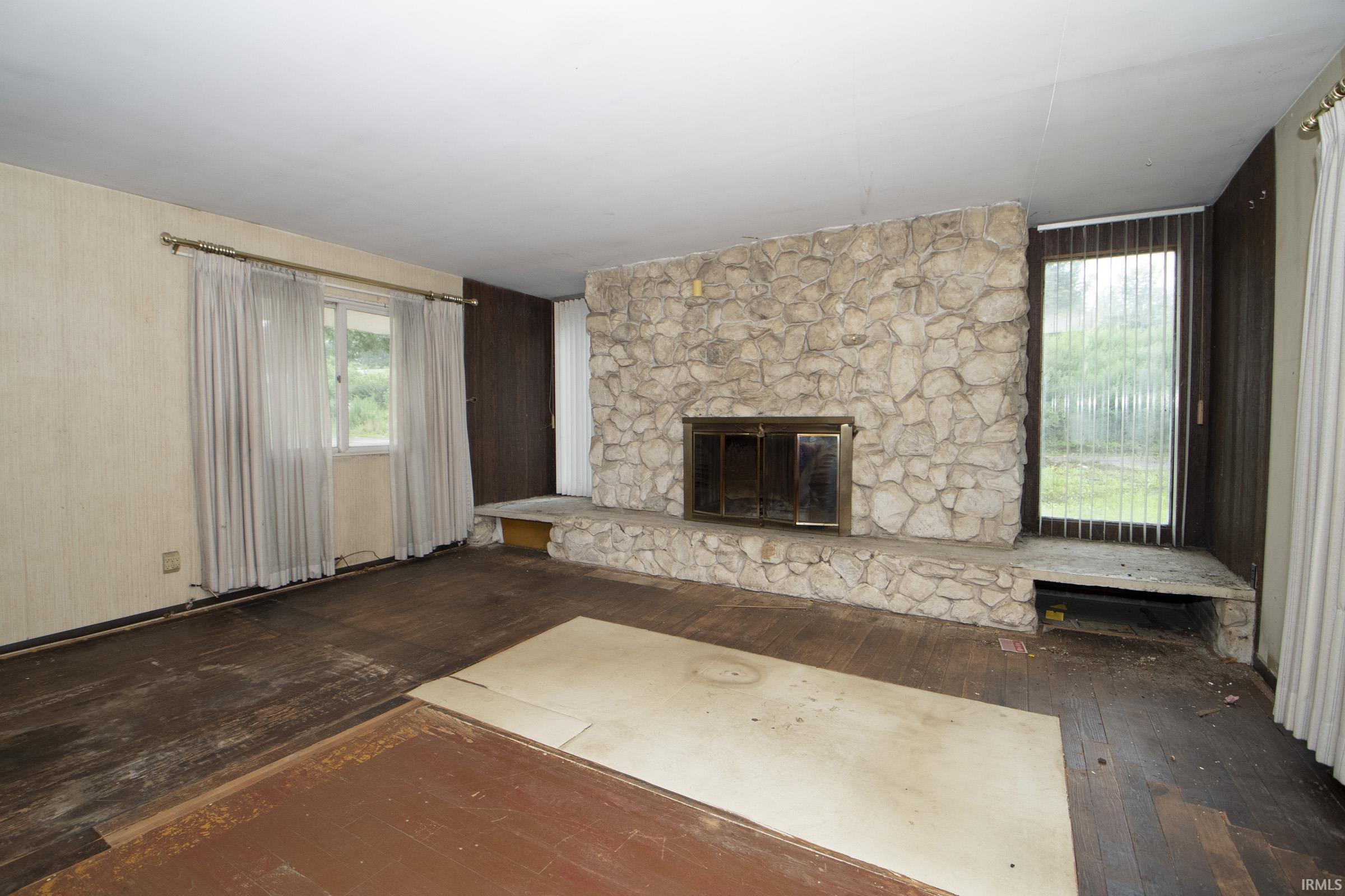 55452 Mayflower South Bend IN 46628