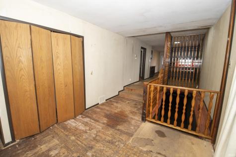 55452 Mayflower South Bend IN 46628