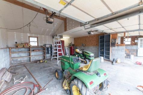 5775 E Guthrie Road Heltonville IN 47436