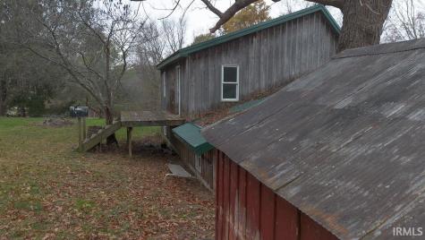 5775 E Guthrie Road Heltonville IN 47436