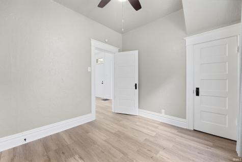 3424 Broadway Fort Wayne IN 46807