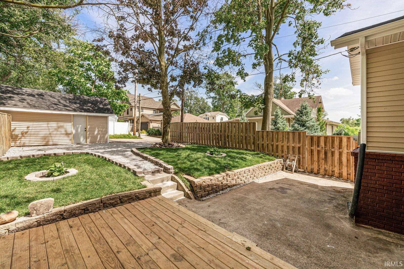 922 N Niles Avenue South Bend IN 46617