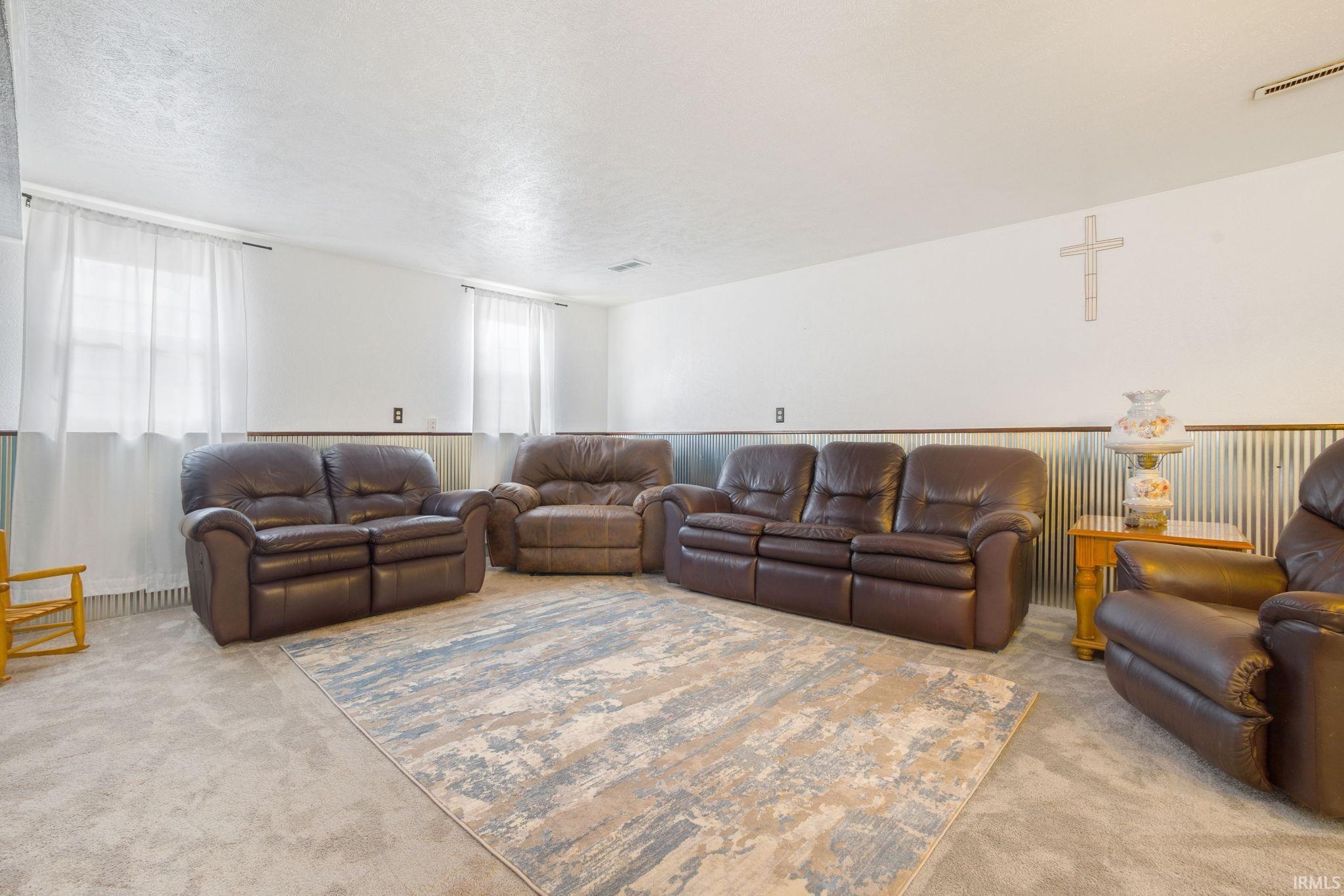 11341 Edison Road Osceola IN 46561