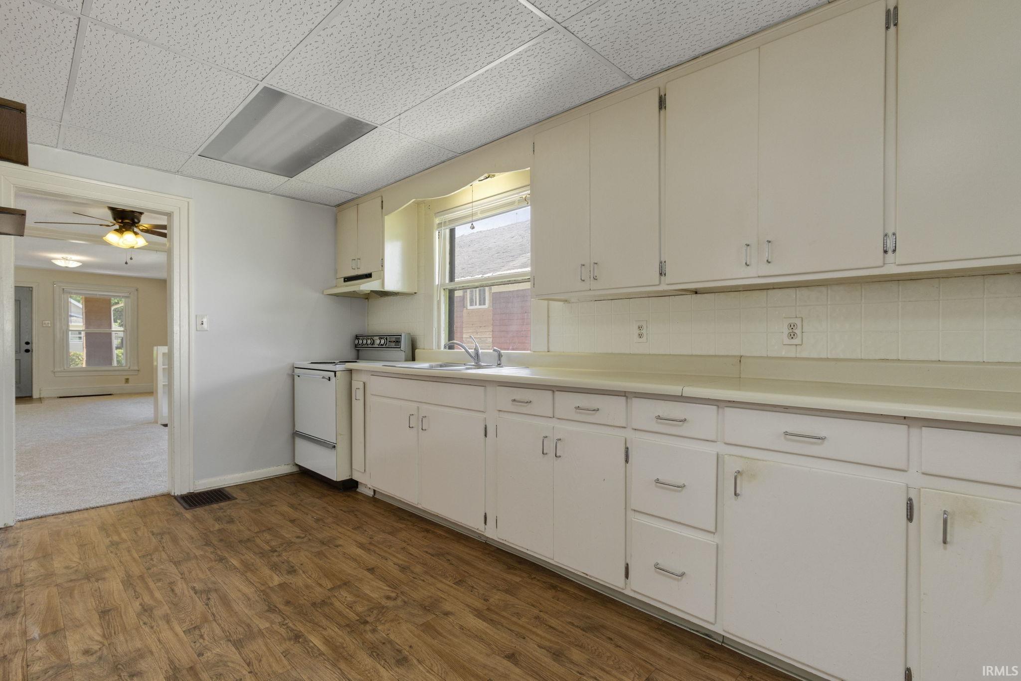 1818 Leer Street South Bend IN 46613