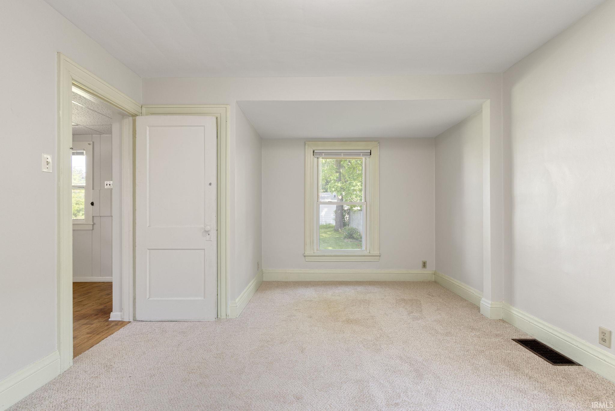 1818 Leer Street South Bend IN 46613