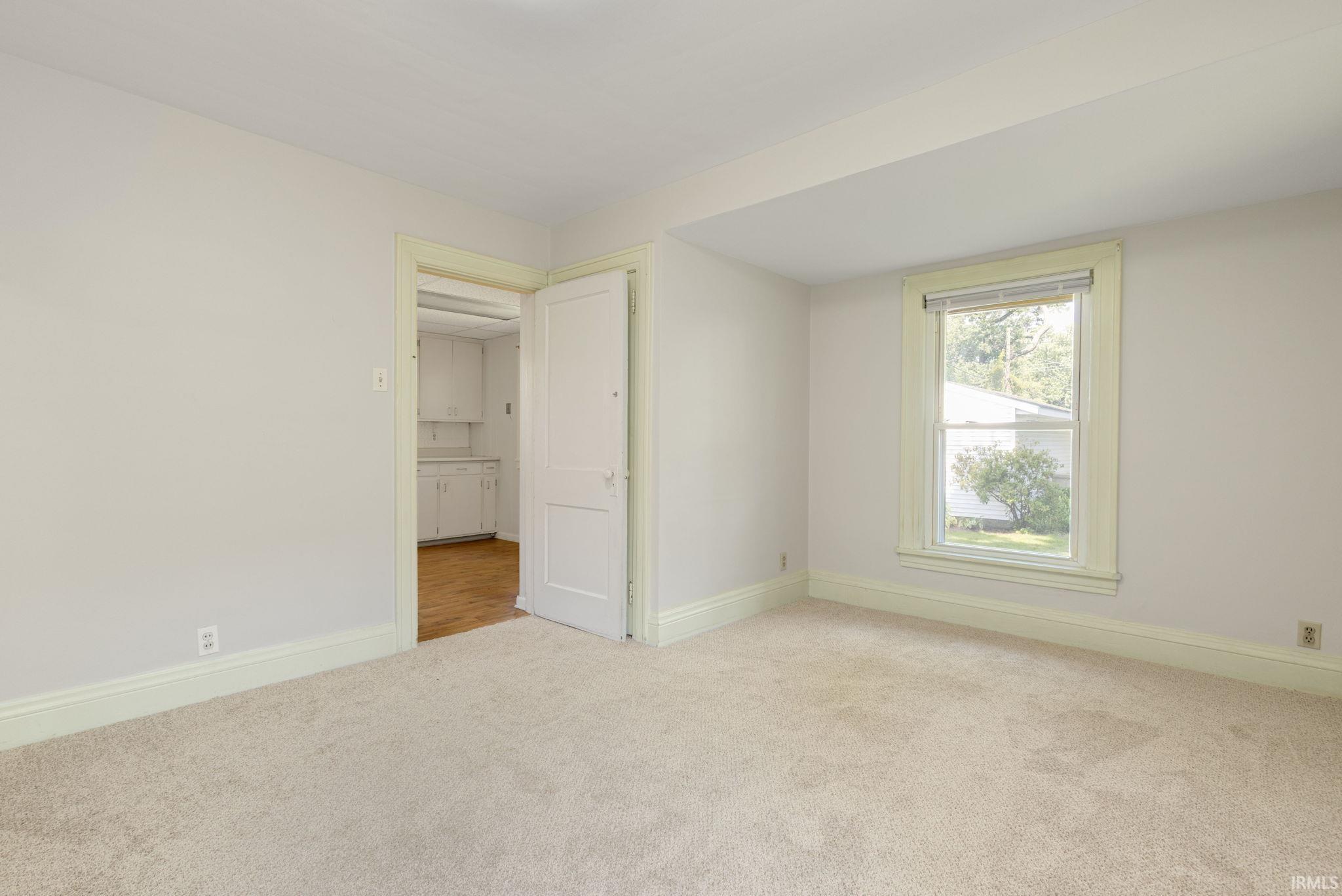 1818 Leer Street South Bend IN 46613