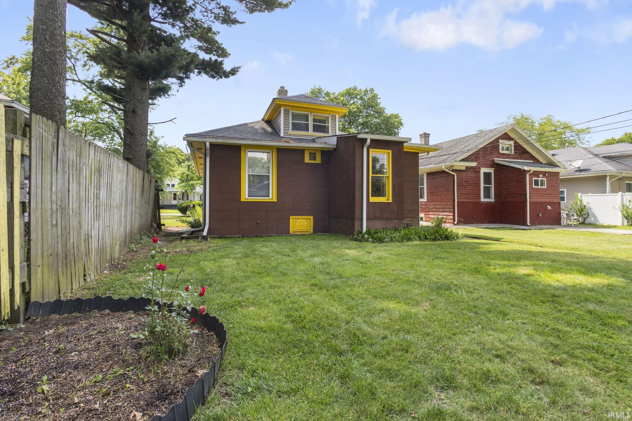 1818 Leer Street South Bend IN 46613