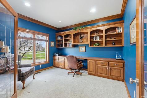 434 Royal Crest Drive Fort Wayne IN 46814