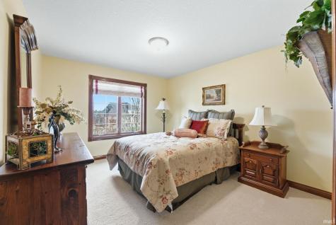 434 Royal Crest Drive Fort Wayne IN 46814