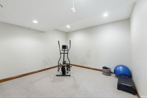 434 Royal Crest Drive Fort Wayne IN 46814
