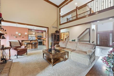 434 Royal Crest Drive Fort Wayne IN 46814