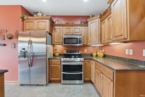 434 Royal Crest Drive Fort Wayne IN 46814
