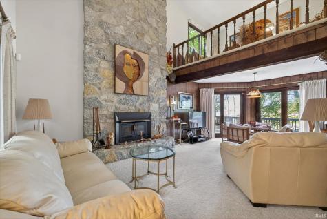 8002 N Lakeview Drive Unionville IN 47468