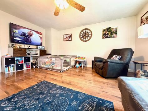702 Pinhook Road Bedford IN 47421