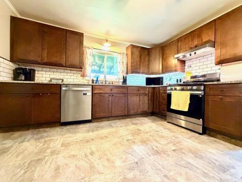 702 Pinhook Road Bedford IN 47421