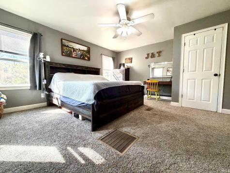 702 Pinhook Road Bedford IN 47421