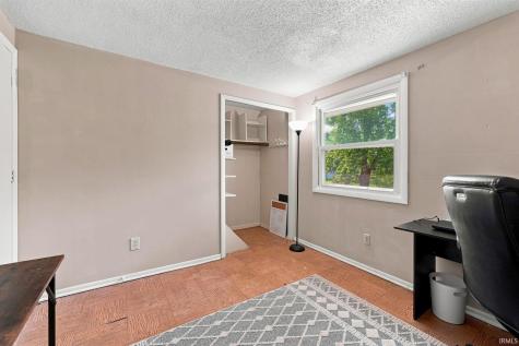 5915 Countess Drive Fort Wayne IN 46815