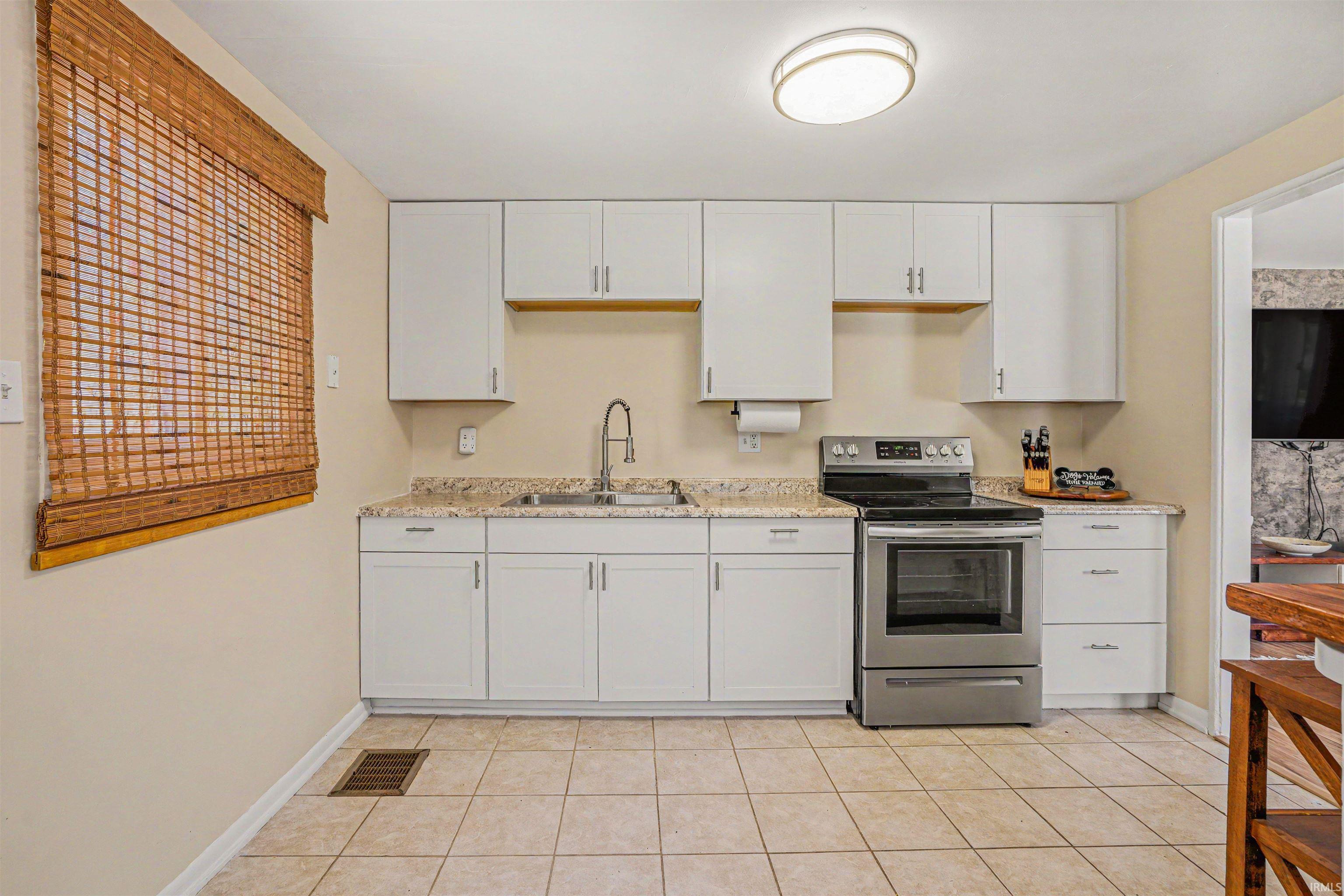 1005 Lancaster Drive South Bend IN 46614