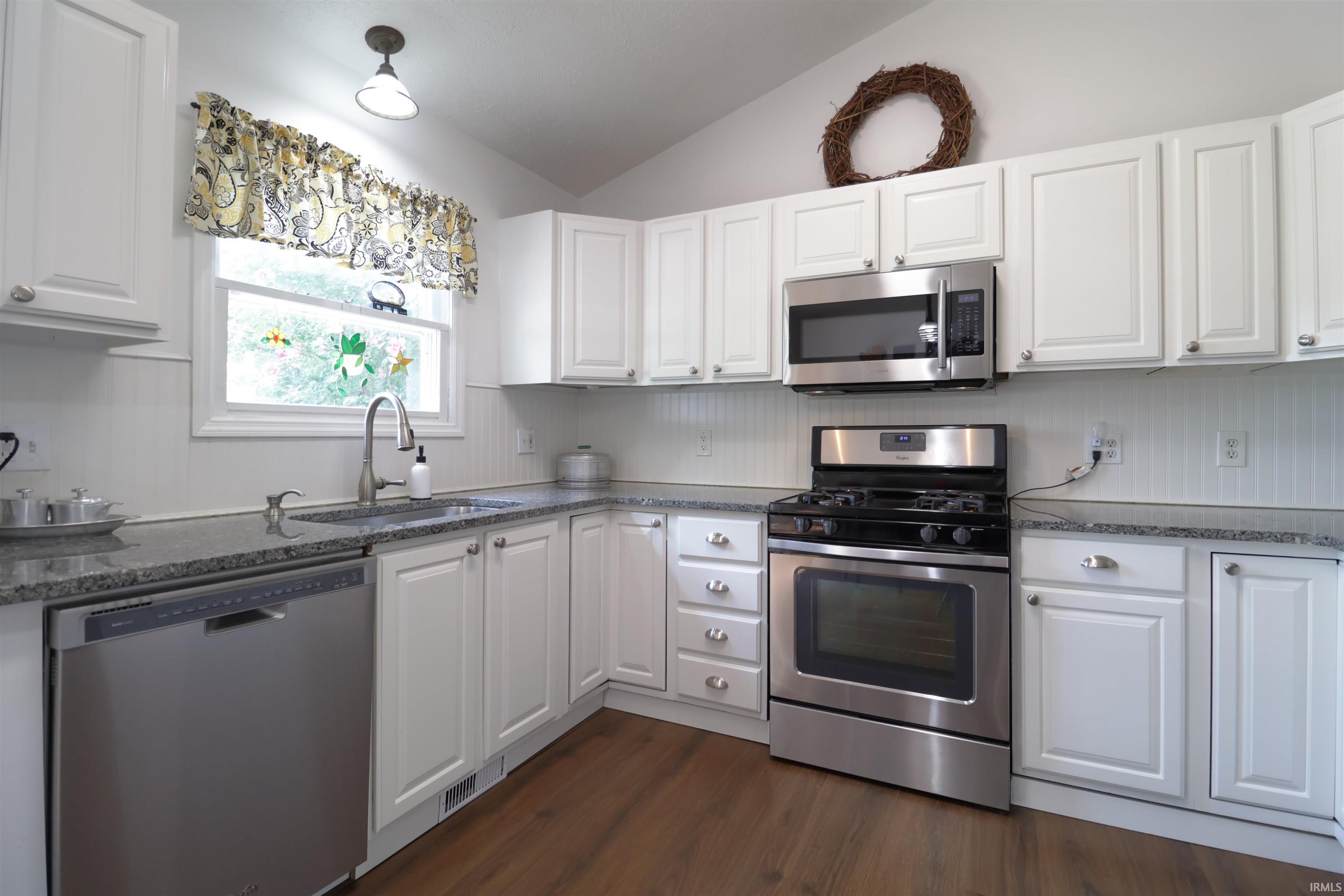 1334 W Grant Street Bremen IN 46506