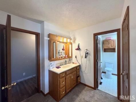 4135 S East Drive Knox IN 46534