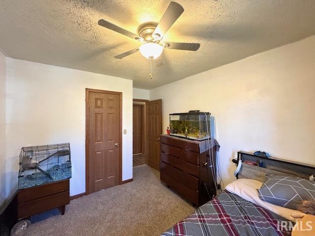 4135 S East Drive Knox IN 46534