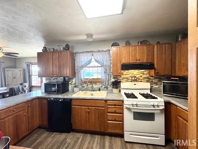 4135 S East Drive Knox IN 46534