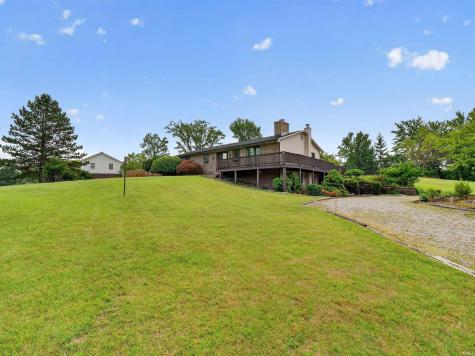2014 E Gump Road Fort Wayne IN 46845
